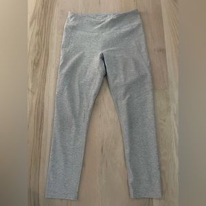 Outdoor voices 7/8 leggings size medium